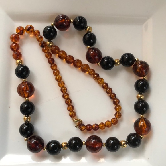 🧡Vintage Faux Jet & Amber Graduated Round Beads long Statement Necklace - Picture 3 of 7
